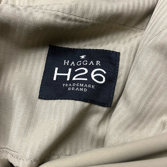 Men’s Haggar dress pants - Size 42/30 - Gently worn - Picture 6 of 8